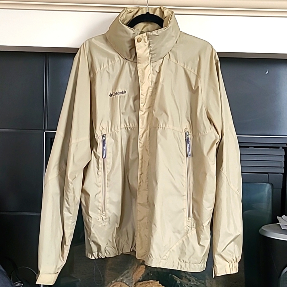 Columbia Men's Full Zip Hidden Hood Windbreaker Jacket , Size L